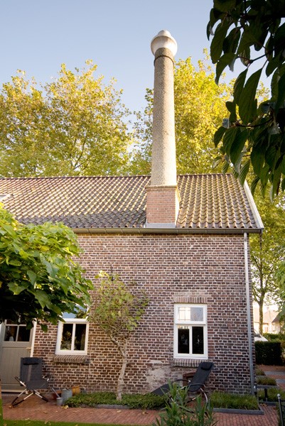 Renovatie schoorsteen familie van Bommel, Molentiend te Erp. Verbouwd door Jabro Bouw
